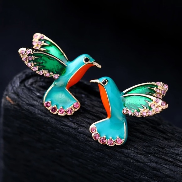 NEW Enamel Hummingbird crystal stud earrings - Picture 1 of 3